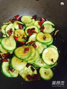 怎么制作娱乐吃瓜的视频,揭秘热门话题制作攻略